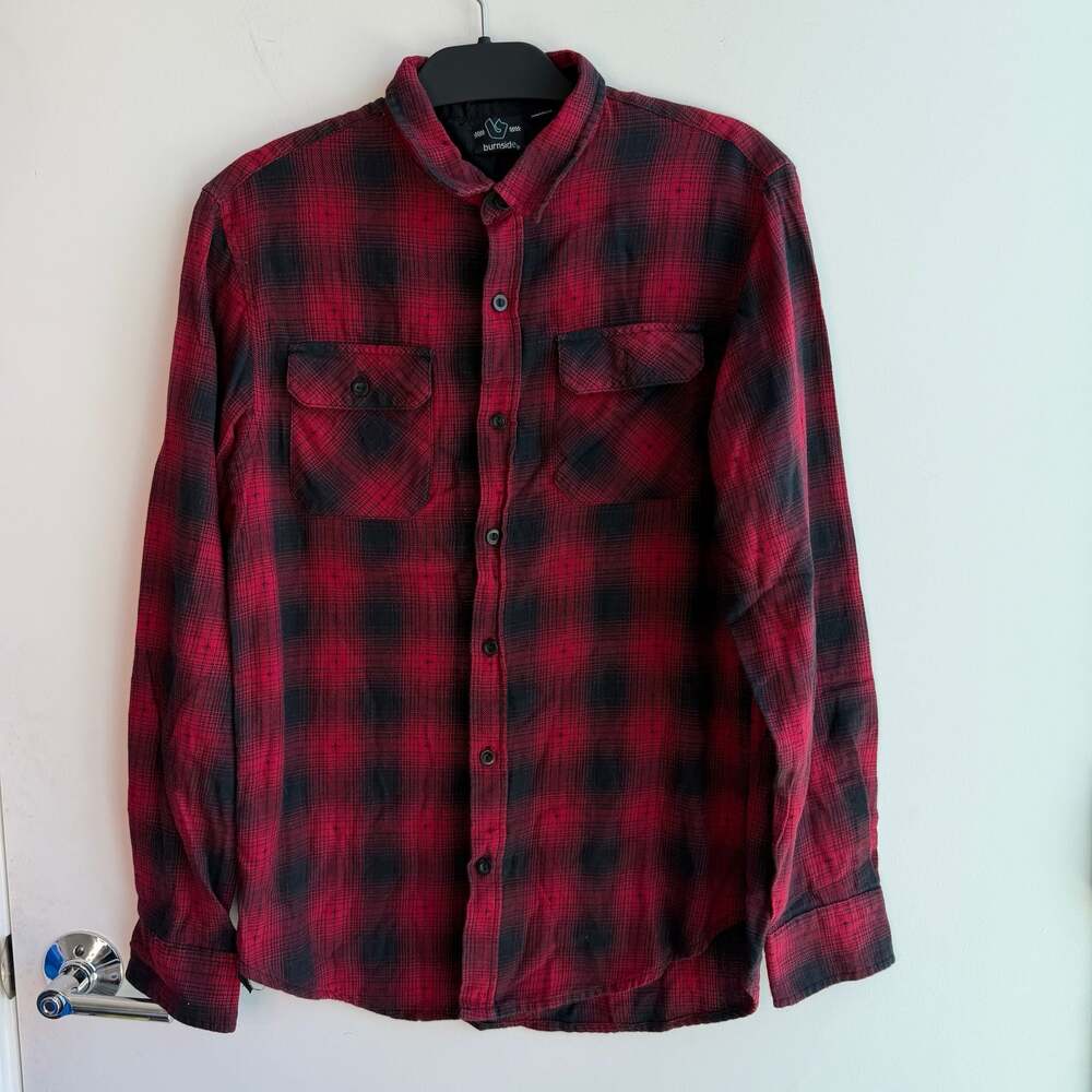 Burnside Men's Red and Black Plaid Flannel Button Up Shirt